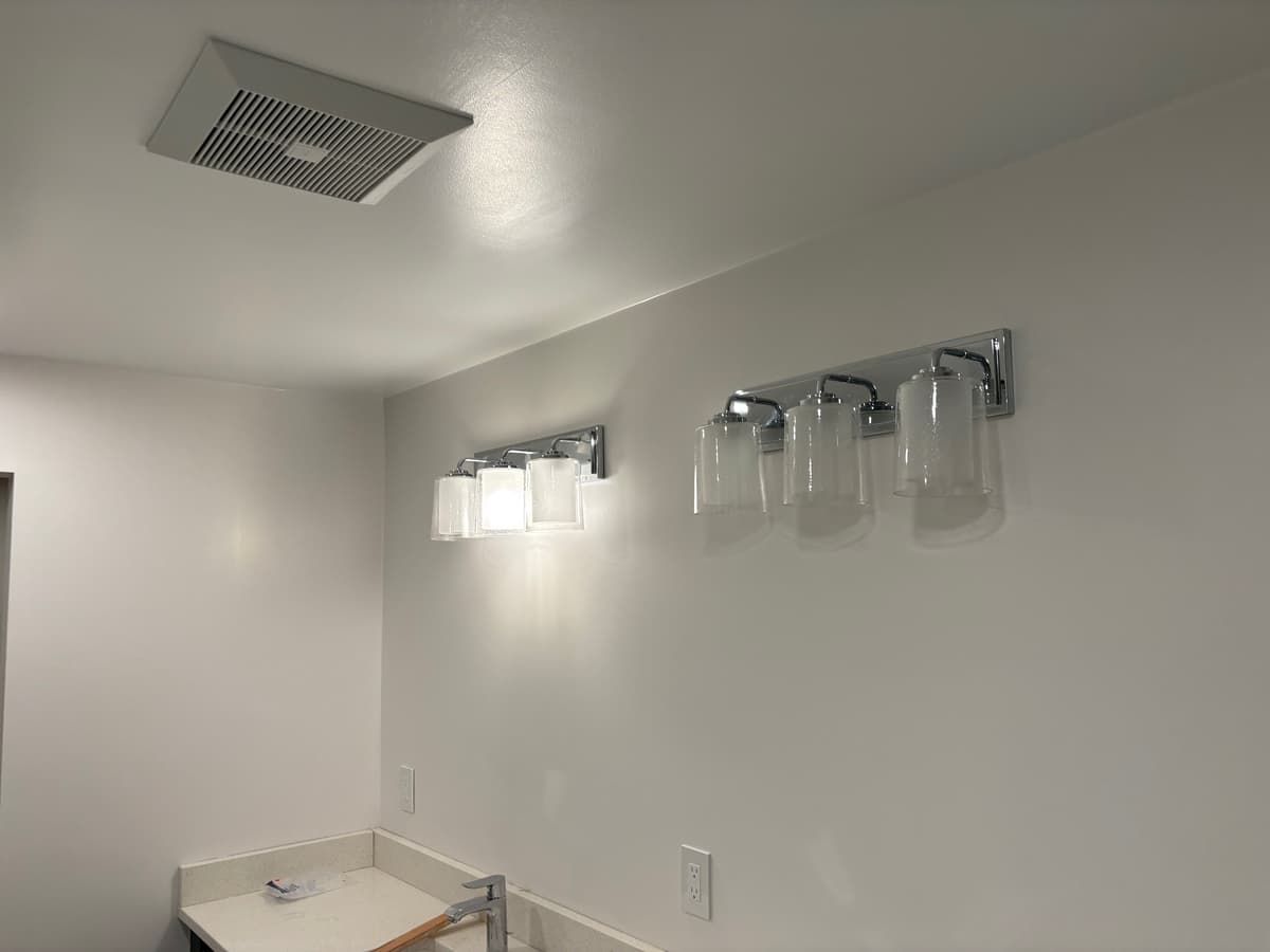 Hardwired smoke and CO detector installation in Tacoma home