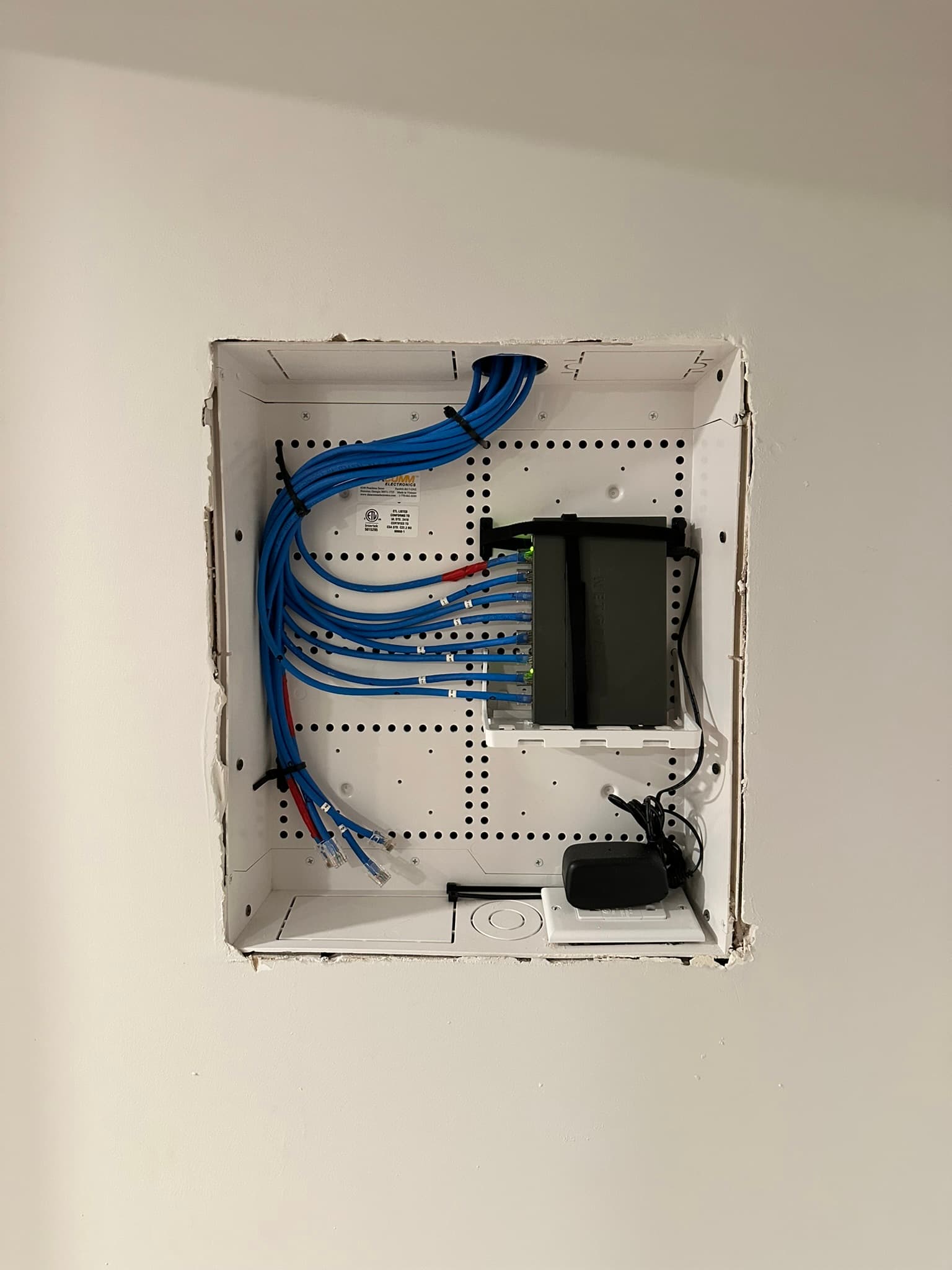 Structured cabling and low voltage panel installation in Tacoma home